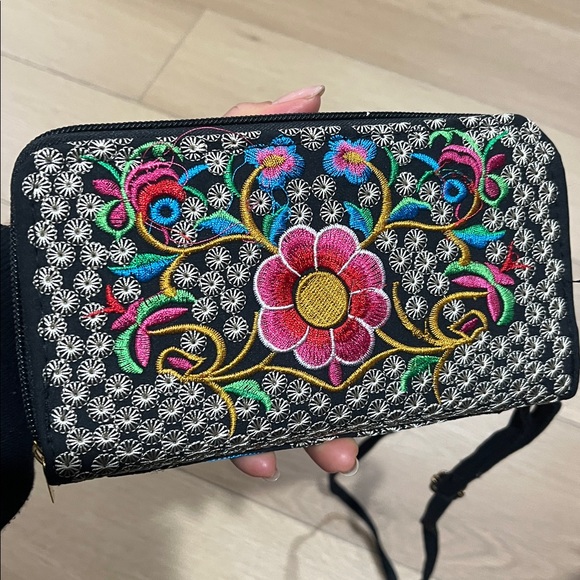 Floral Embroidered Crossbody Bag - Black and Multicolor - Picture 2 of 6